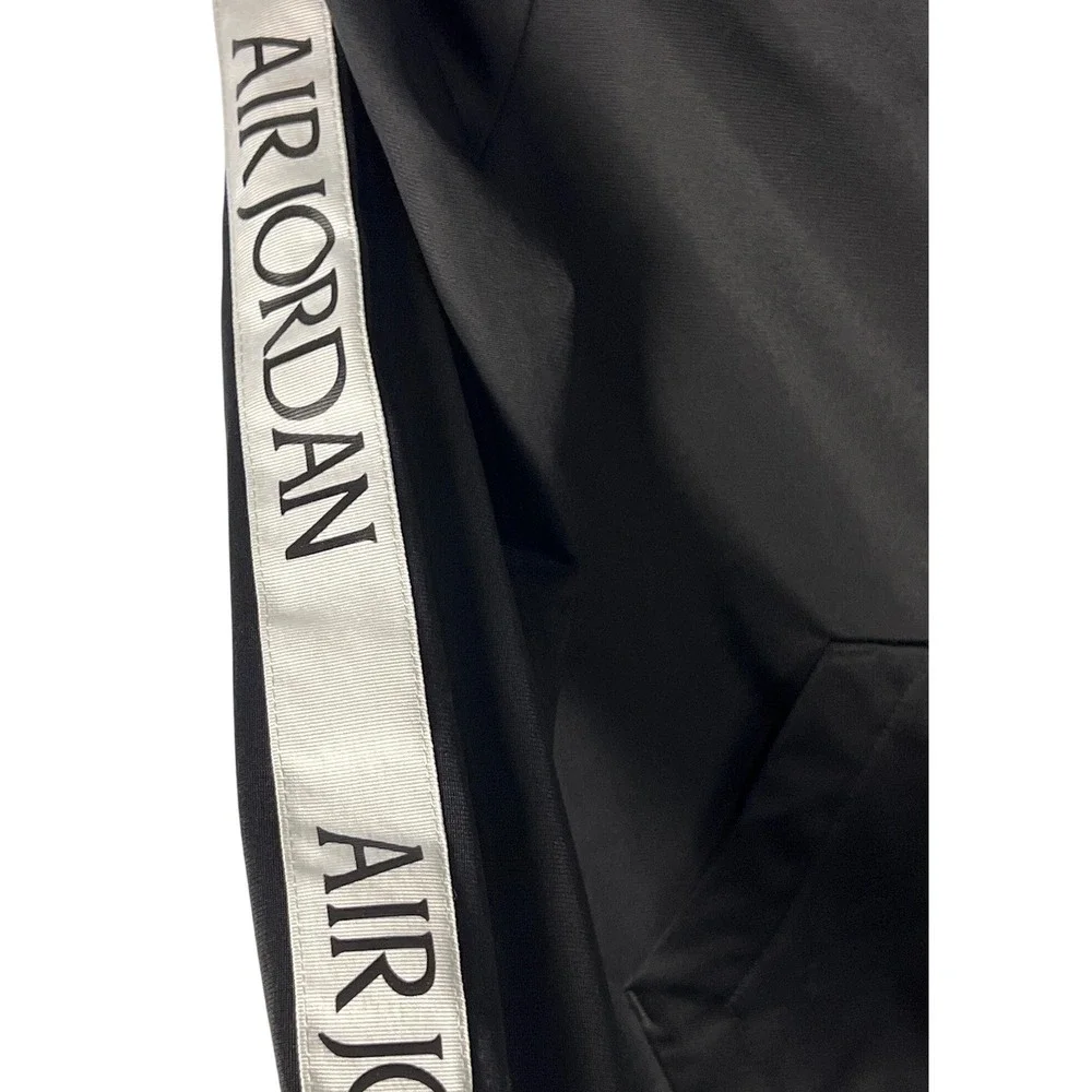 Nike Air Jordan Kids Black White Red‎ Zip Up Track Jacket Boys Small Sporty